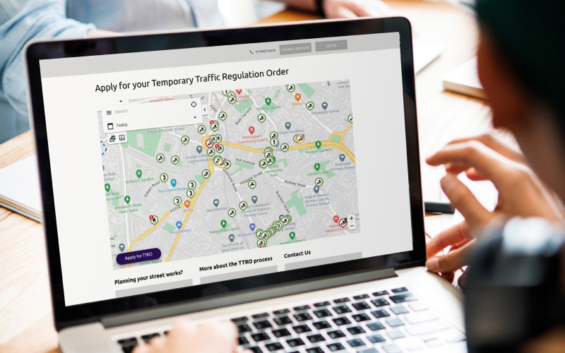 PORT blog map laptop mockup